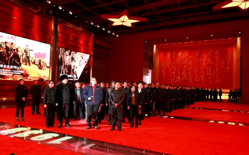 2013年，全面開(kāi)花，開(kāi)啟新起點(diǎn)、新征程、新跨越