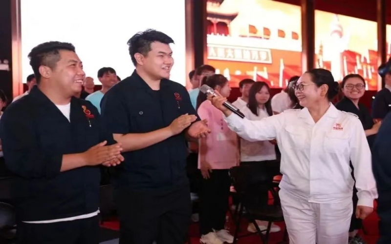 綻放青春光彩 開啟榮耀征程！榮程集團舉行2023屆榮耀青年文藝匯報晚會